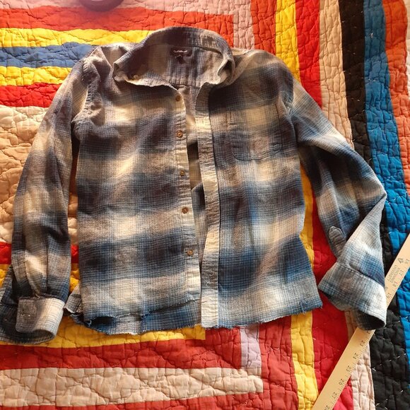 Blue Flannel Shirt Size Small (S) Cropped - Picture 1 of 8